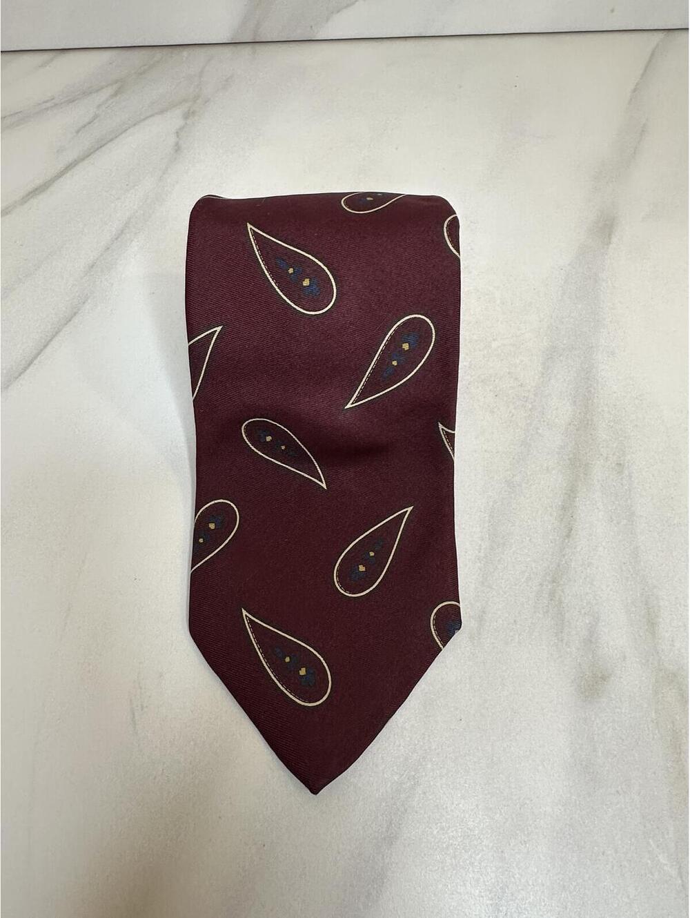 Vintage Talbott Studio burgundy cream paisley 100% Italian silk tie made in USA